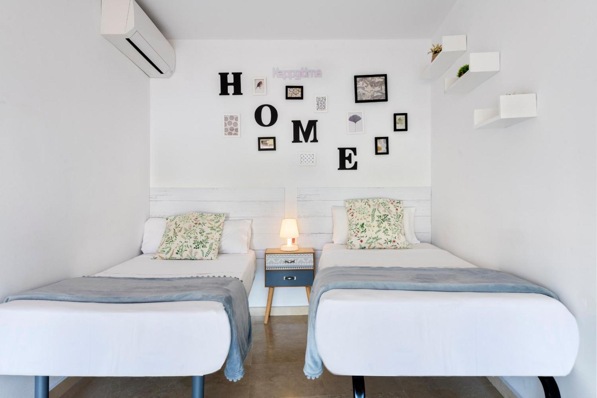 Alohamundi San Francisco Apartment Севиля Екстериор снимка