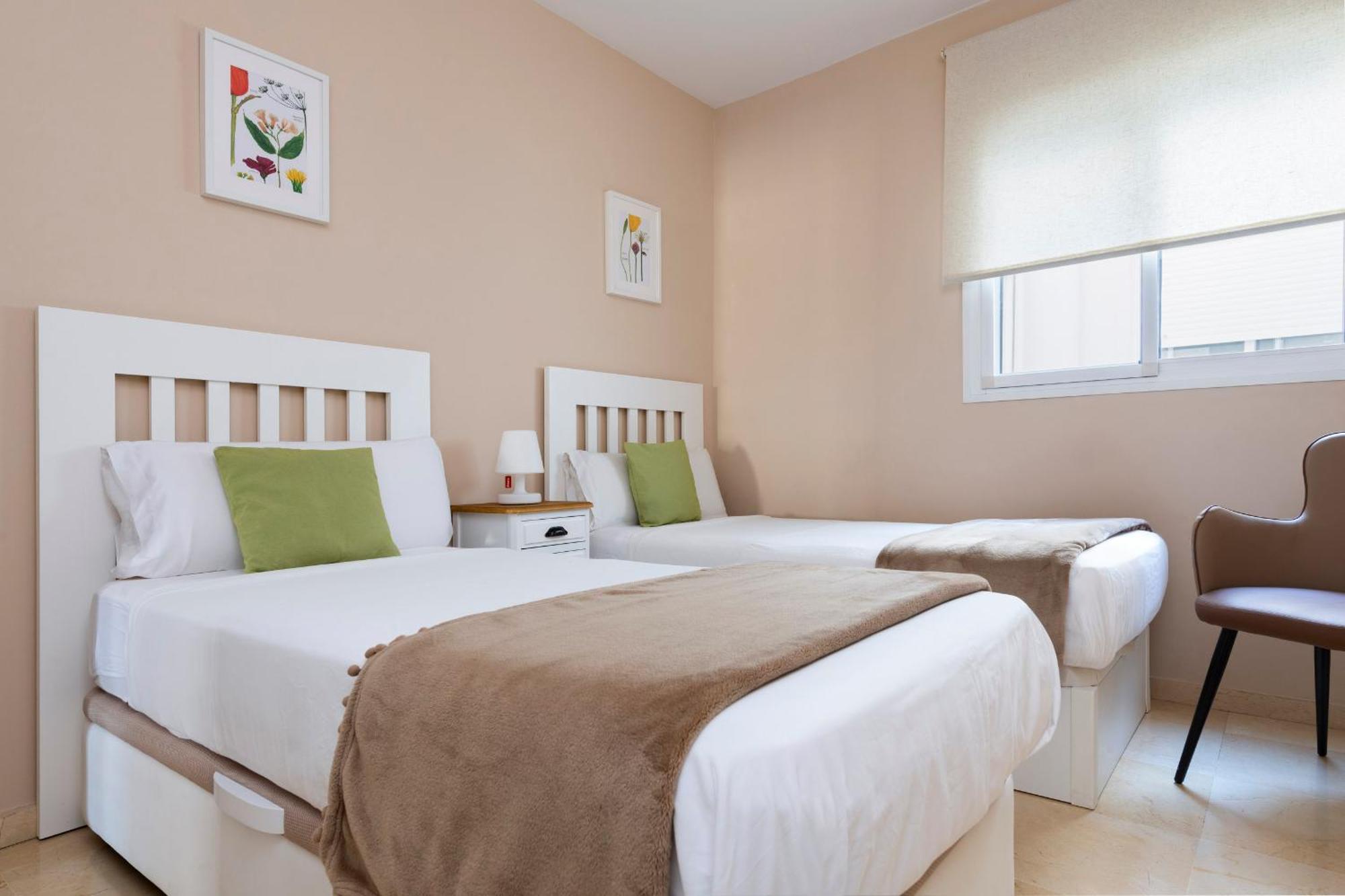 Alohamundi San Francisco Apartment Севиля Екстериор снимка