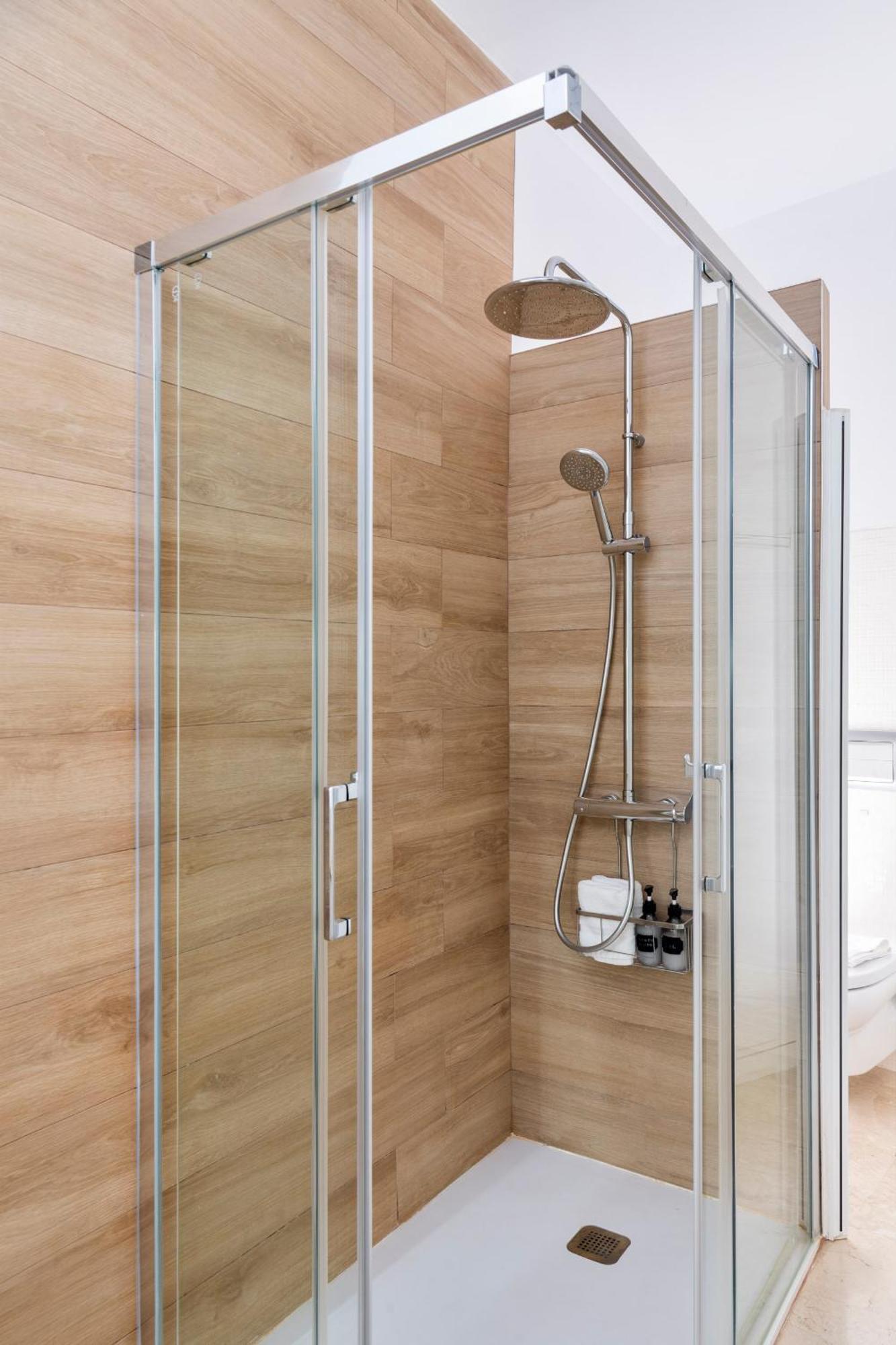 Alohamundi San Francisco Apartment Севиля Екстериор снимка