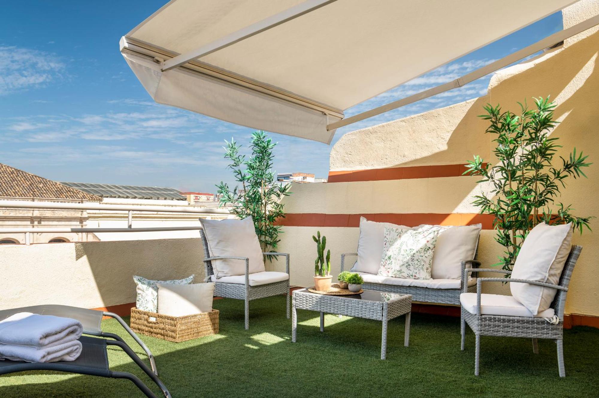 Alohamundi San Francisco Apartment Севиля Екстериор снимка